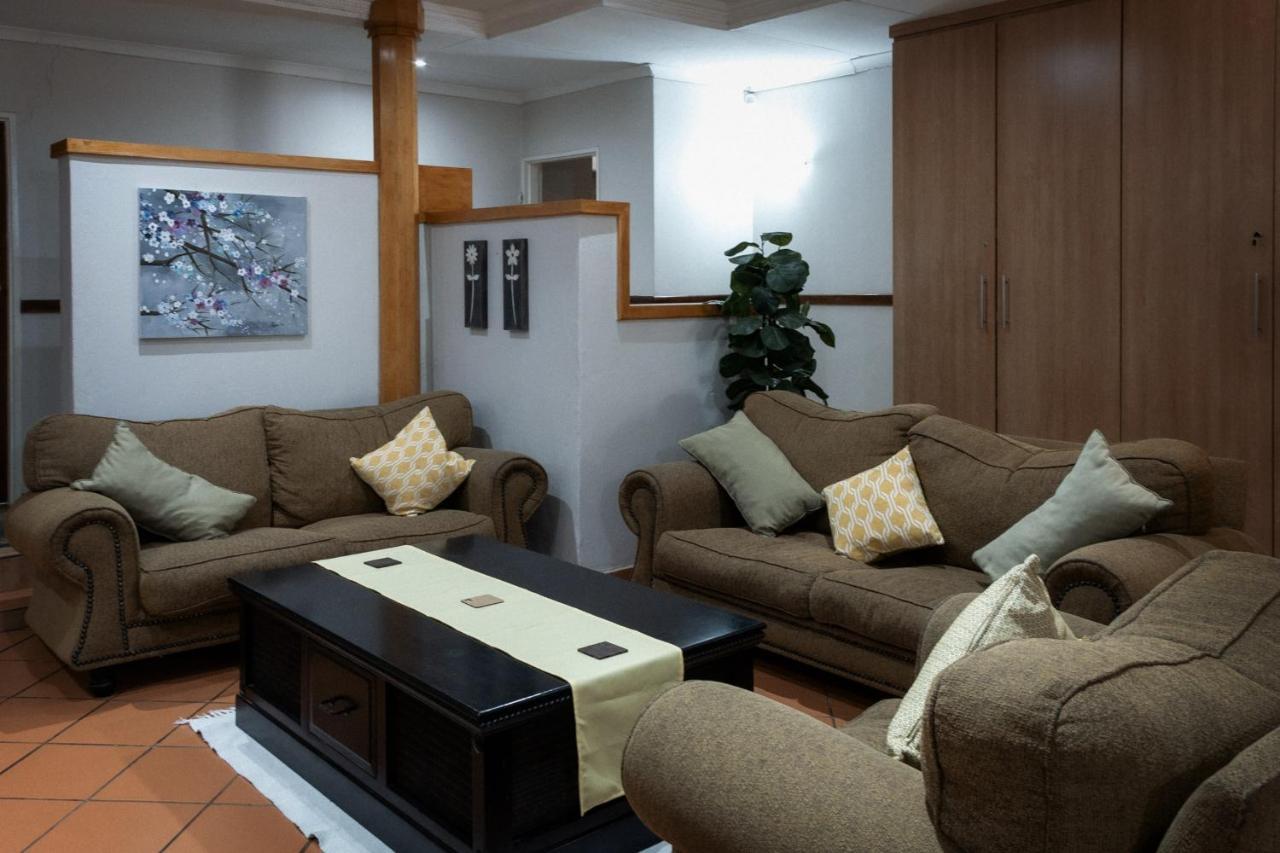Park Living Guesthouse Bloemfontein Exteriér fotografie